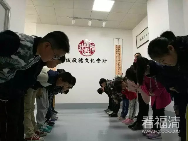 4dtlciovqc511860.jpg