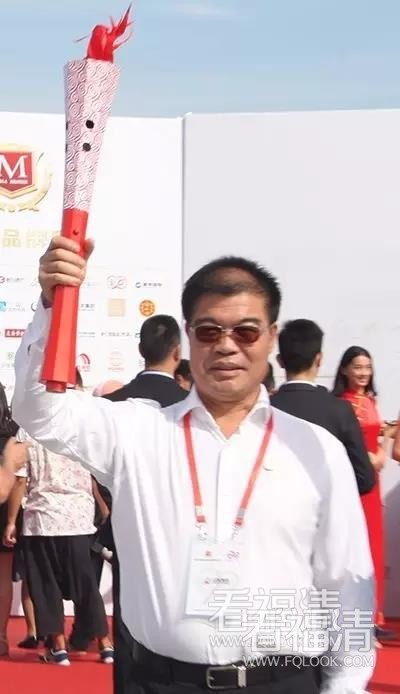 4ptwgjqatth23590.jpg