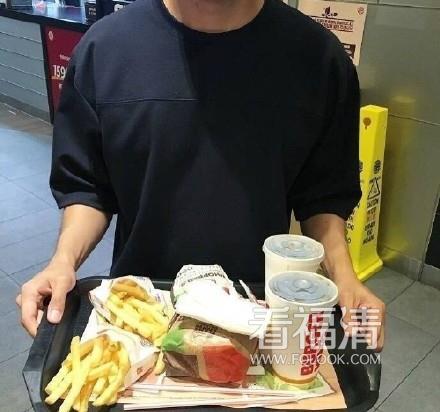 fntjkrg2kxi16519.jpg