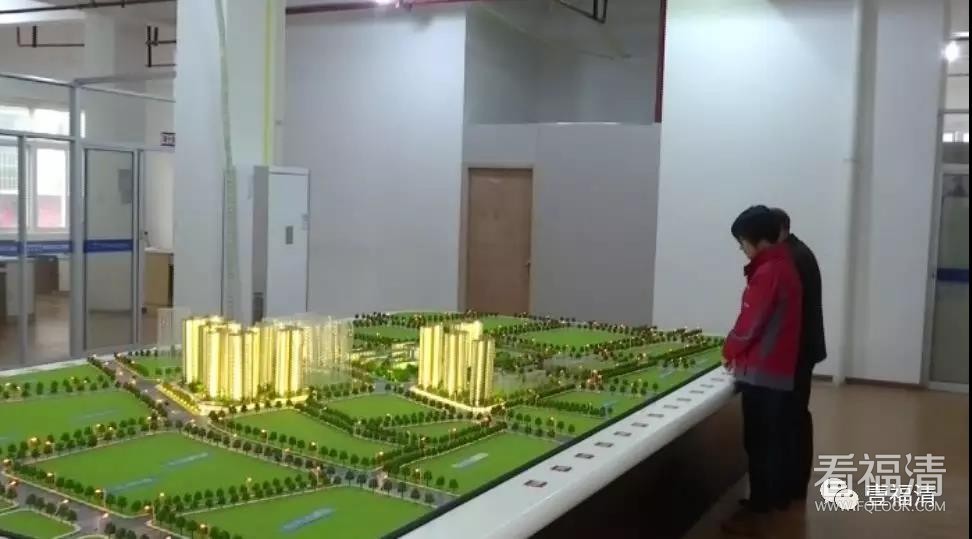 5vbauefd4o021830.jpg