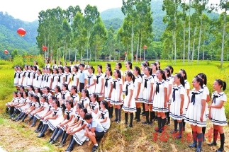 yk5qxhqcyju20070.jpg