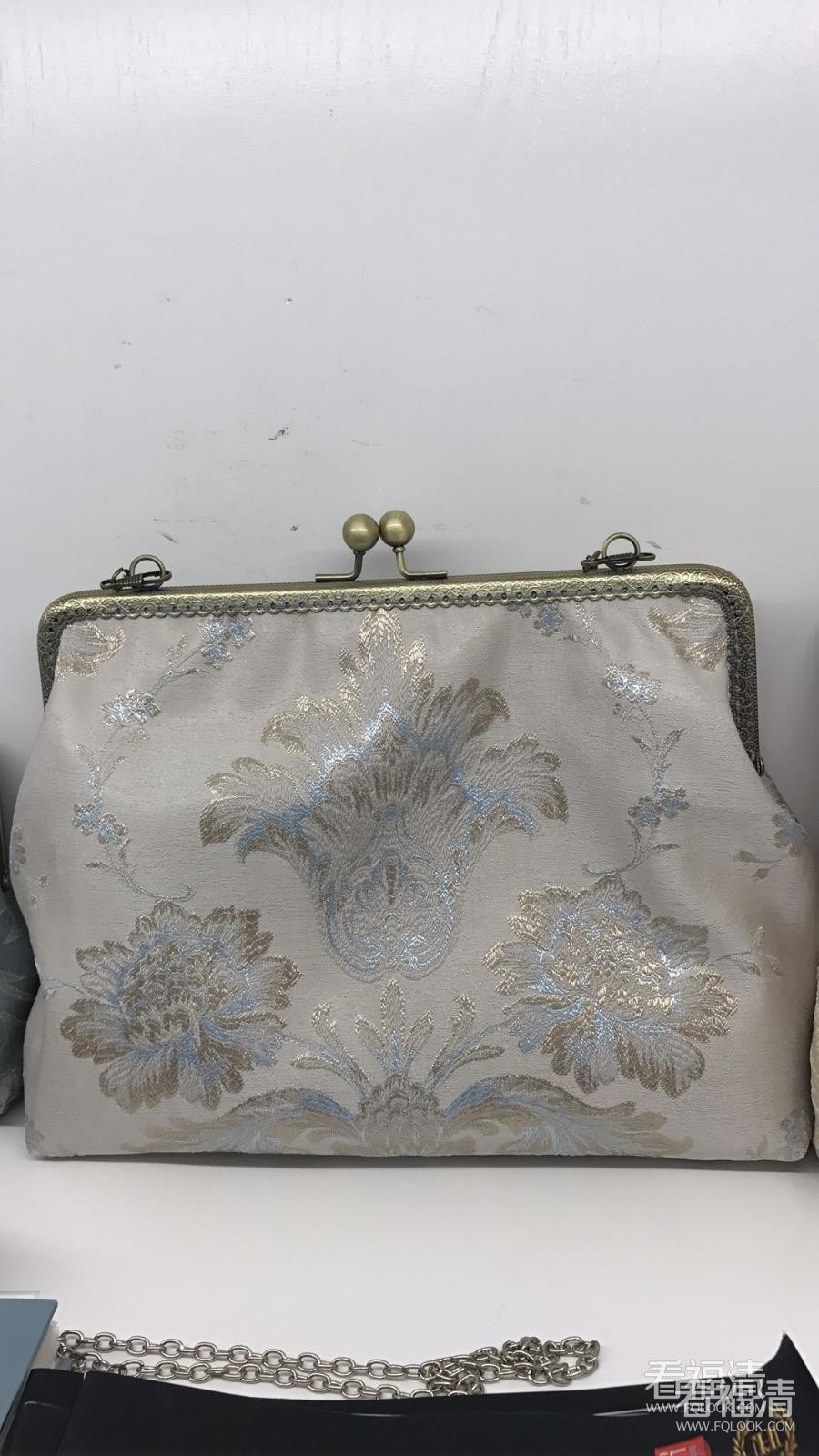 kouazsmx14g34470.jpg