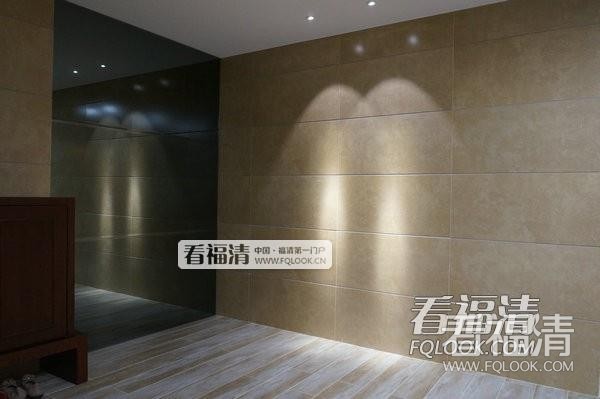 bn2mq01th2t33799.jpg