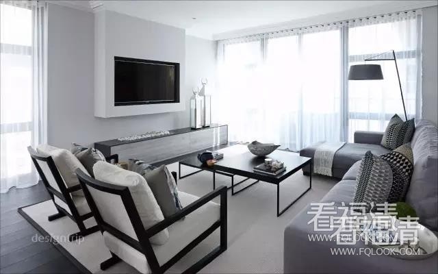 uxhcfb44wxj28694.jpg