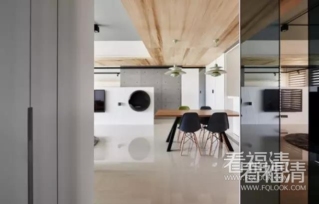 znt1wc0ti5325878.jpg