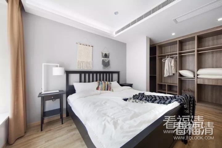 xnoxedt355p25704.jpg