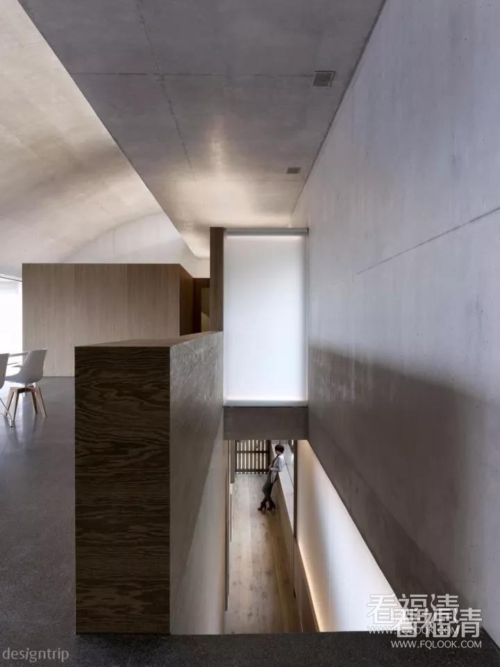 trrua30jtr424863.jpg