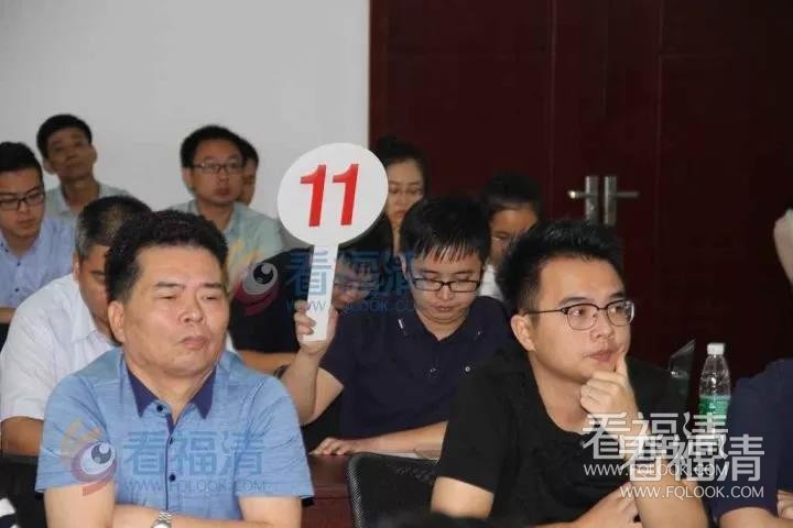 oc2xr34pity11874.jpg