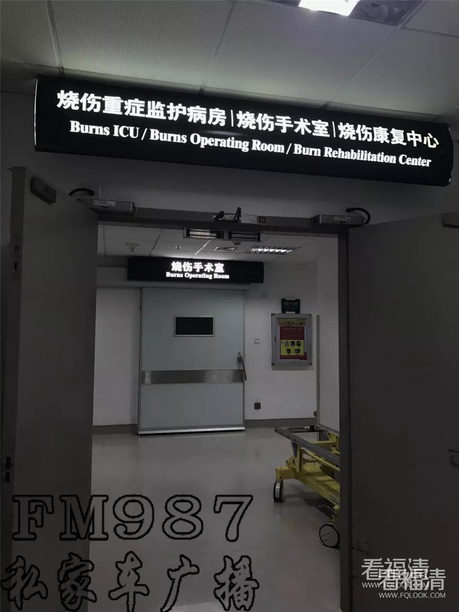 hv30yd3aafl5236.jpg