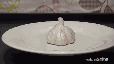 upruqrcfb0y31681.gif