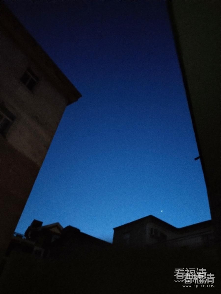 ver0ekwbt022944.jpg