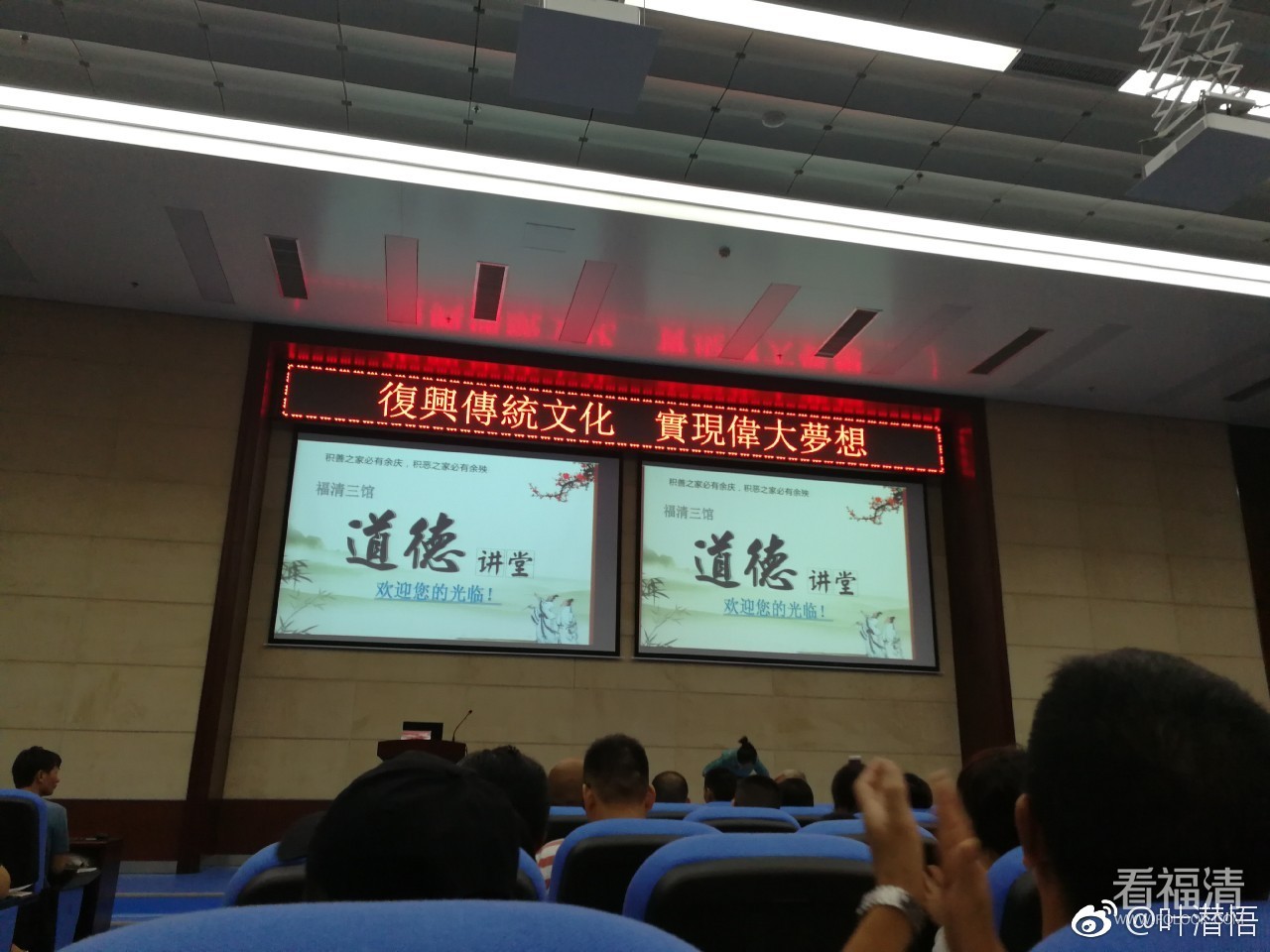 hu2megraoh01708.jpg
