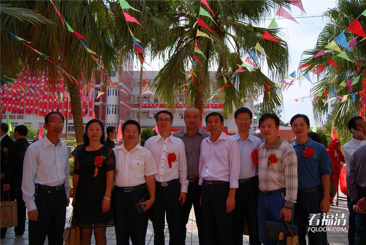 c32xku22vd31585.jpg
