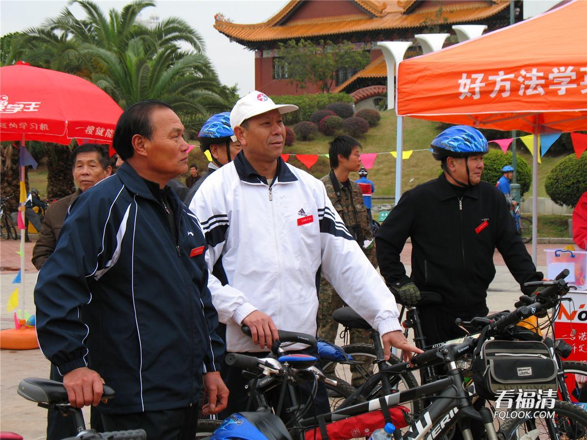 zfb4dsz0xbs1449.jpg
