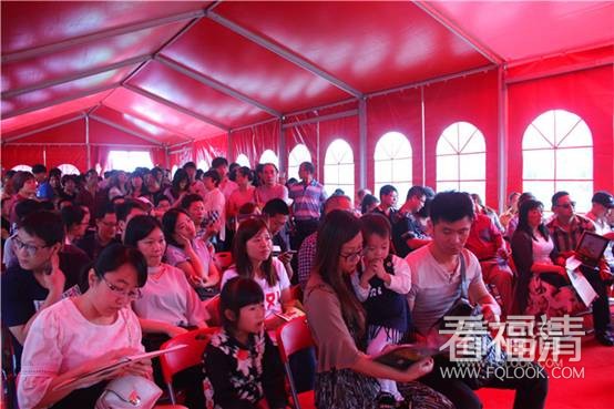 vk5xc2swm3h12243.jpg