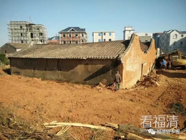 yov4ufuru2111240.jpg