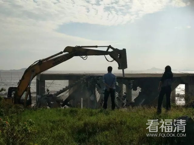 tn4xh3pzatm9181.jpg