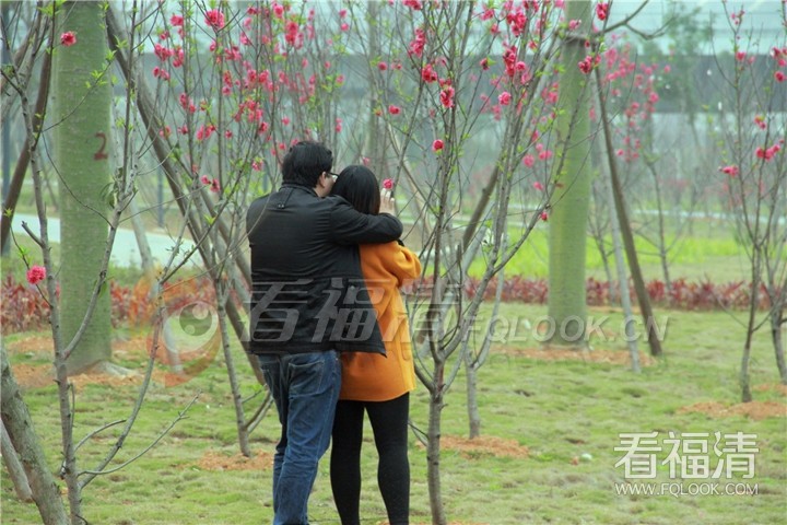 xuy5de5gb1m4990.jpg