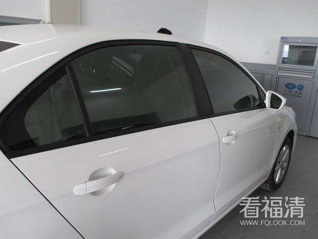 zz92oxOgT4y944X4.jpg