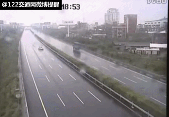085301bpswv4uxrxqzkqar.gif
