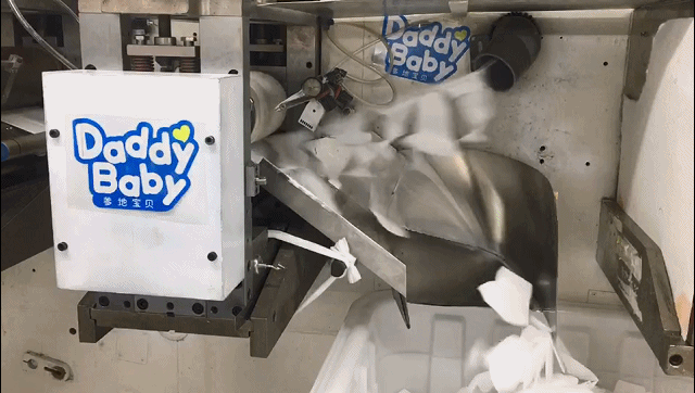 085624s89pcopp8v1gcry9.gif