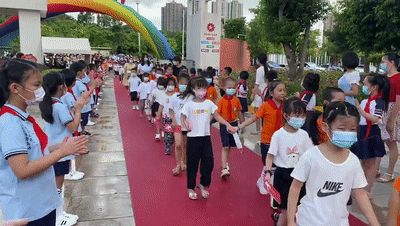 085115g8r8mahhcpmhdhcr.gif