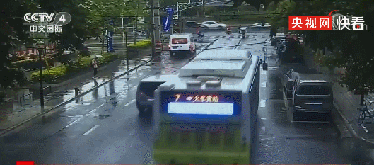173622he2f6f7hohg7wovf.gif