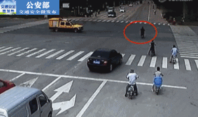 092539r0ofjjzbbj3c0ffd.gif