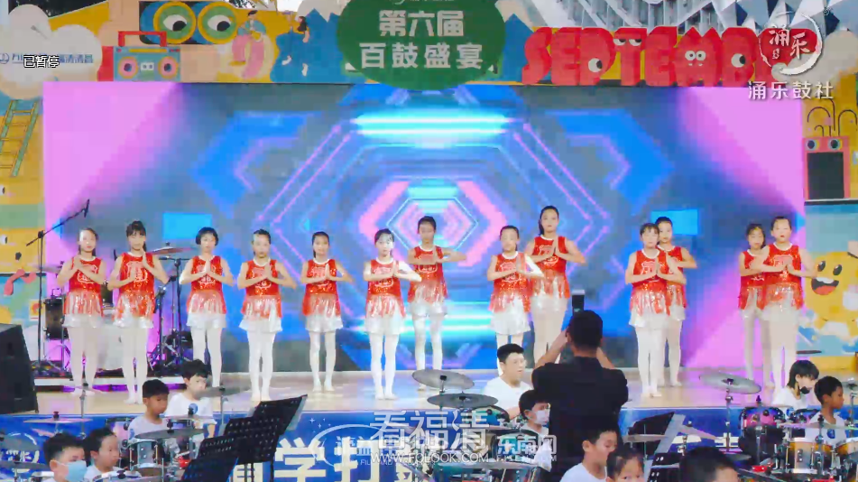 175647r1pggw38qq6c2168.png
