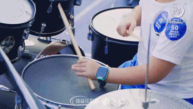 175647s7h2i2nrzs777i7s.gif