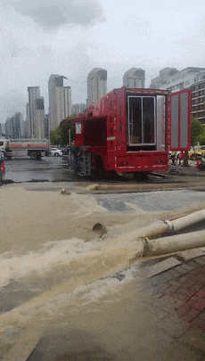 083804j6b66zn6y1n1fpyw.gif
