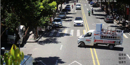 090701b32b9i3rt93xnvb1.gif