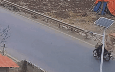 091743hnxll3ynmi3xonwq.gif