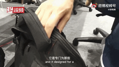 092551cbufx7hwim7b7vwm.gif