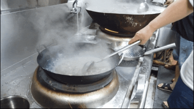 175128v4ojsq99l34ul591.gif