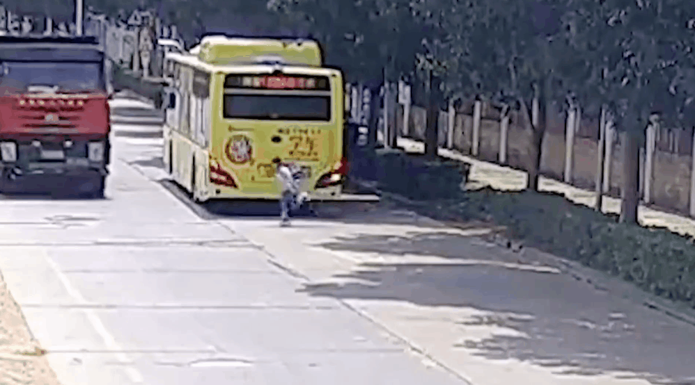 091548izrr44er94tre6g4.gif