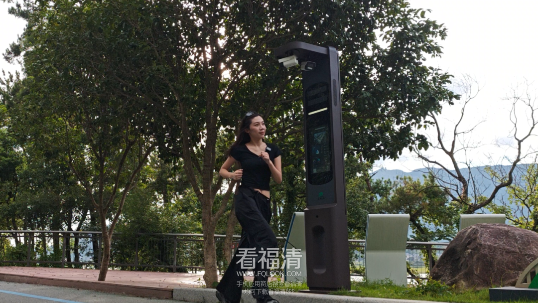 090610f2e61m9wl28mpis9.png