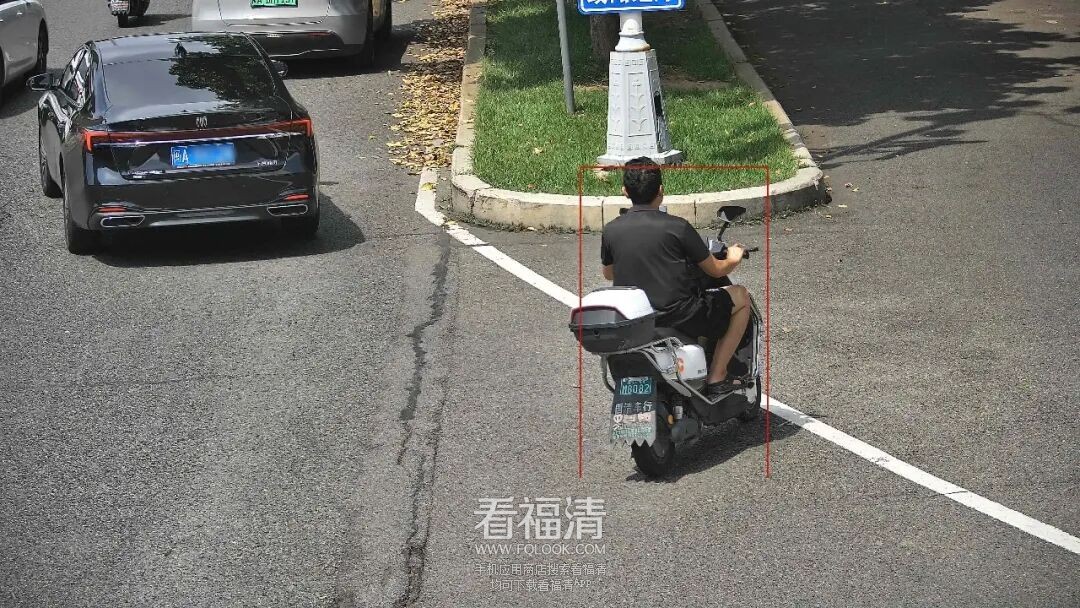 150722yz9miee976e89o4k.jpeg